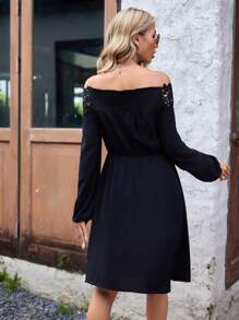 SHEIN Clasi Vestido De Manga Farol Decorado Con Encaje Y Hombros Descubiertos - Negro - Ver 2