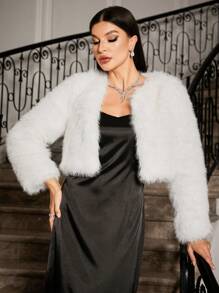 Allurite 開襟毛茸茸外套 - 白色 - 查看 3