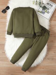 SHEIN Bé trai Lá thư & Gấu Đính đá Áo nỉ Và Quần Bộ - xanh quân đội - Xem 2