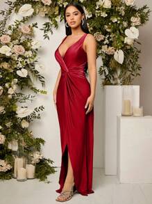 SHEIN Belle Burgundy Red Deep V-Neck Sleeveless Bridesmaid Dress With Waist Knot Detail, Wedding Guest Dress Party Dress Formal Dress Evening Dress,Gown