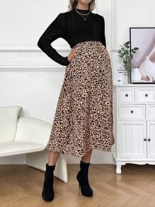SHEIN Ensemble T-shirt De Maternité À Manches Longues Et Jupe À Imprimé Léopard À Taille Réglable