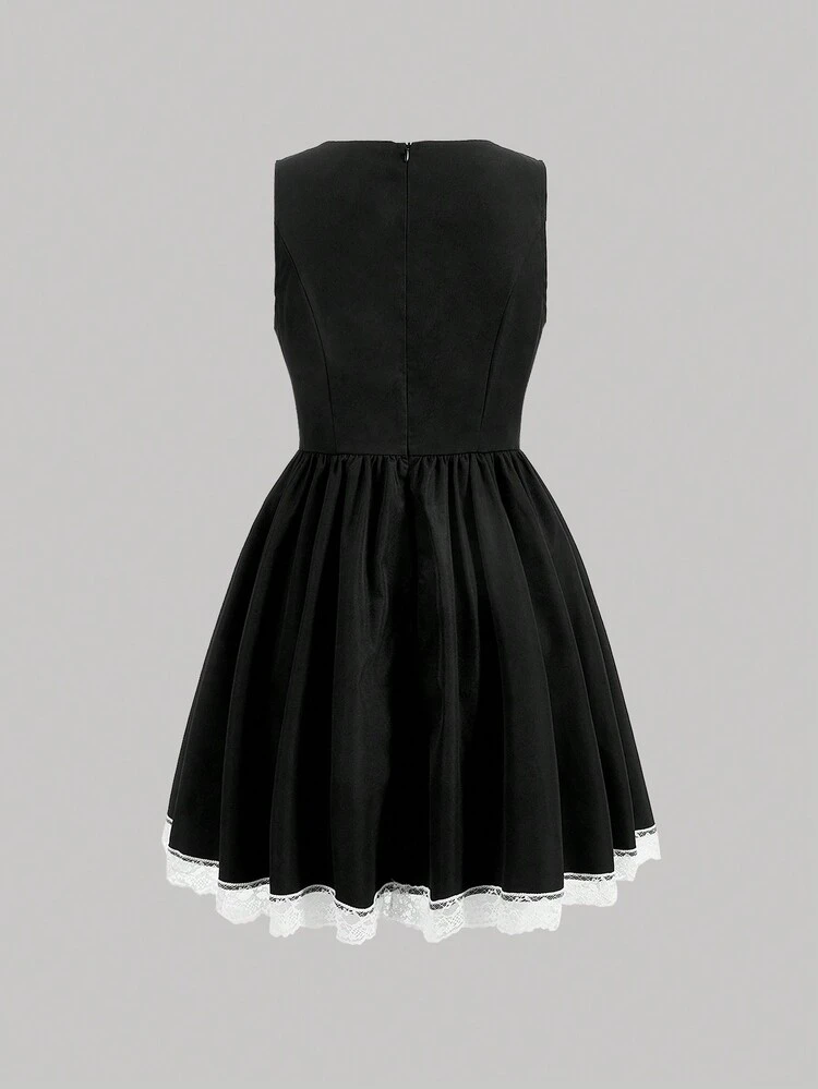Women's Sleeveless Dress With Bow Decoration