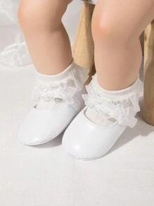 可愛的派對風格花朵蕾絲平底鞋,適合嬰兒和幼兒