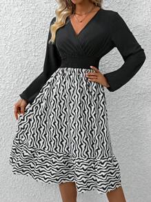 Lantern Sleeve Wave Printed Wrap Dress - Black - View 3