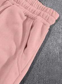 Manfinity RSRT 男士卡通和文字印花短袖t恤和長褲2件套裝 - 彩色 - 查看 5