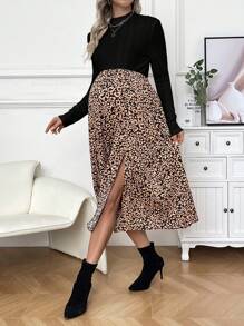 SHEIN Ensemble T-shirt De Maternité À Manches Longues Et Jupe À Imprimé Léopard À Taille Réglable