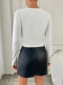 EURMUSE Solid Color Twisted Long Sleeve Top And Skirt Set - Black and White - View 2