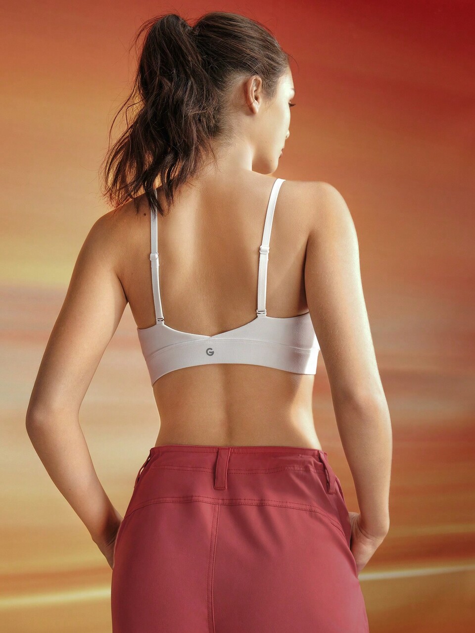 FeatherFit™ V-Shaped Sports Bra Light Support