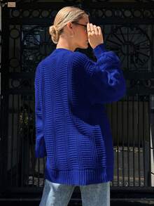 RueChic Xoắn Dan Nút Lên Áo len Mở - Xanh đậm - Xem 2