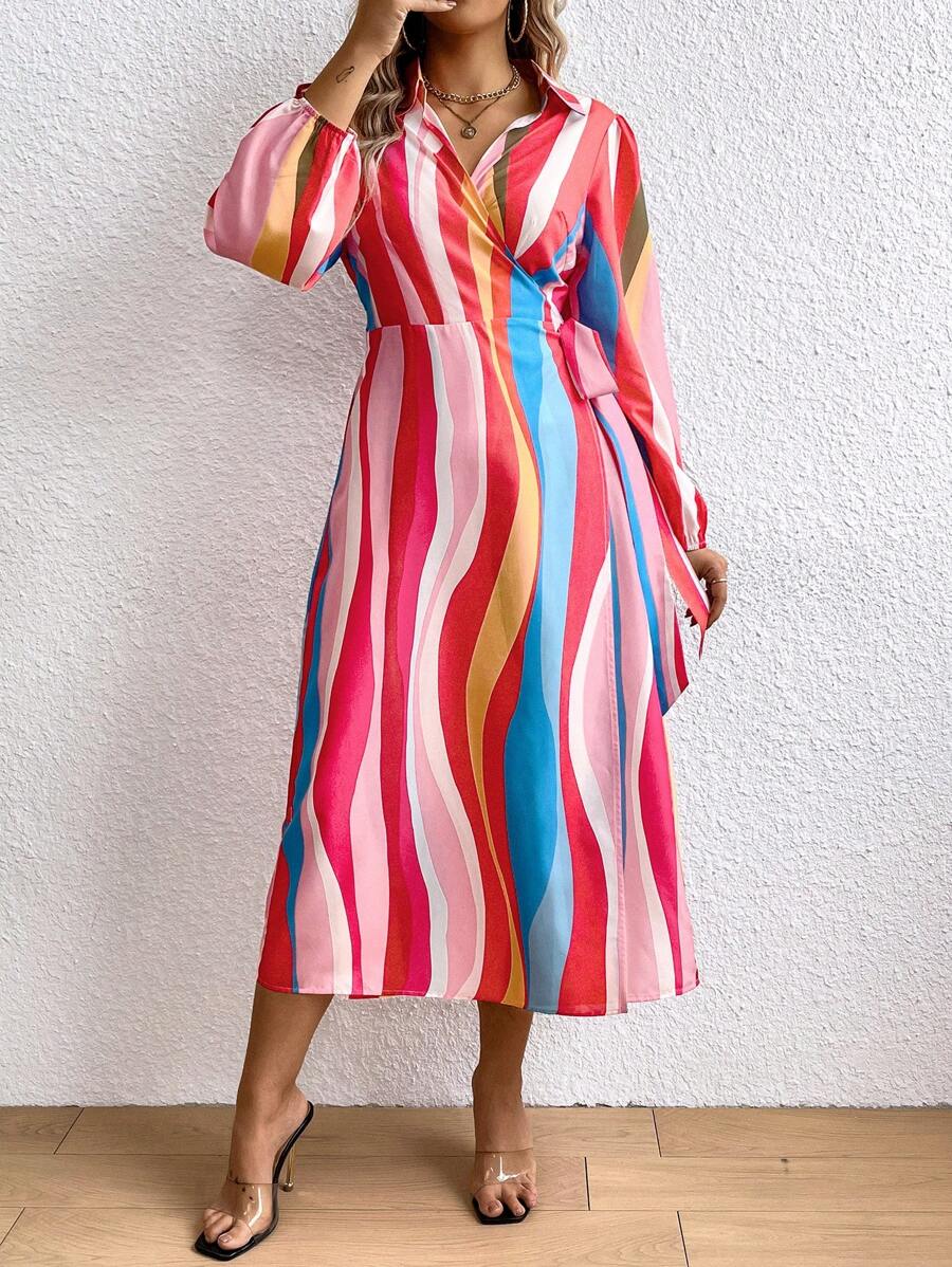 Maweii 女士大尺寸條紋和花卉裹身領帶連身裙 - 彩色 - 查看 1