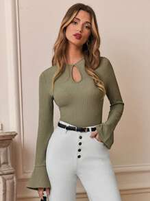 SHEIN Frenchy Của phụ nữ Màu thuần Đường viền lỗ khóa Tay áo chuông Áo thun - Cà phê nâu - Xem 4