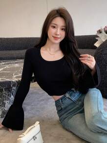 DAZY Của phụ nữ Màu thuần Vòng cổ Sọc Tay áo chuông Áo len - màu đen - Xem 1