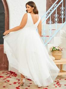 Robe de soirée élégante et élégante avec dentelle et tulle pour femmes. Robe de mariée pour invités, robe de cocktail de longueur mi-mollet, style de ligne A. Tenue de mode pour croisière, remise des diplômes, événement formel