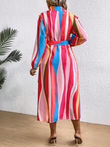 Maweii 女士大尺寸條紋和花卉裹身領帶連身裙 - 彩色 - 查看 2