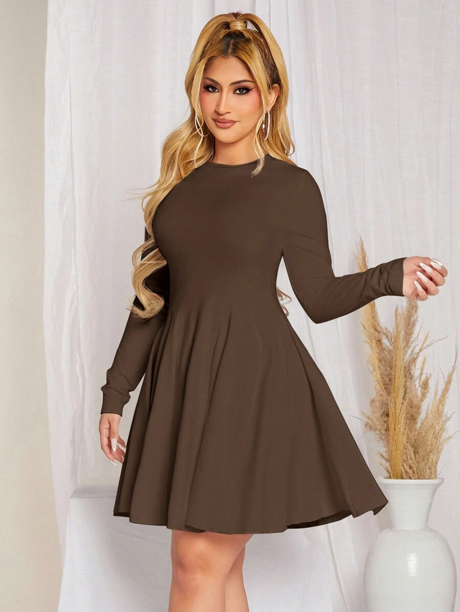 SHEIN SXY Vestido De Manga Larga De Color Sólido - Marrón - Ver 1