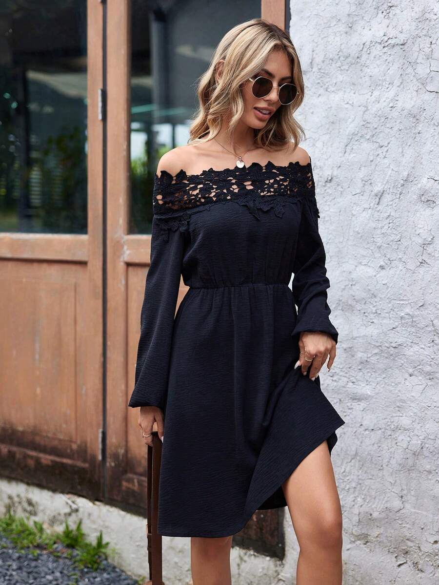 SHEIN Clasi Vestido De Manga Farol Decorado Con Encaje Y Hombros Descubiertos - Negro - Ver 1