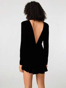 OULALALA 设计师纯色荷叶边下摆天鹅绒优雅连衣裙，适合节日、派对、生日服装、春季、节日、婚礼、舞会礼服 - 黑色 - 查看 2