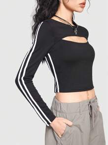 ROMWE Street Life Sporty Style Tight Cropped T-shirt With Hollow Out Collar, Stripe & Side Design - Black - View 2