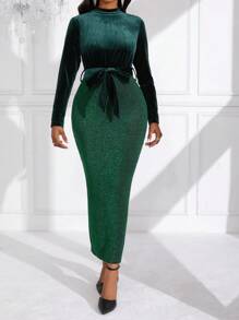 SHEIN Clasi Robe moulante à manches longues col montant