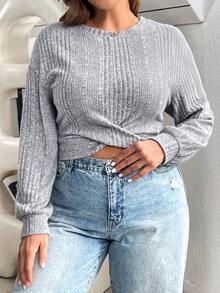 SHEIN Essnce Plus Size Solid Color Asymmetrical Hem Round Neck T-Shirt - Grey - View 5