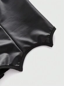 ROMWE Goth Faux Leather Batwing Strap Cami Top Graphic Tees Women Tops - Black - View 3