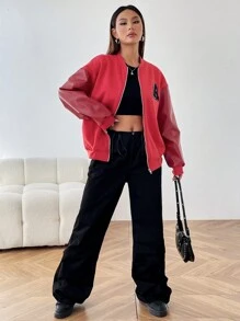 SHEIN EZwear Pu皮革袖子帶字母刺繡的棒球夾克 - 紅色 - 查看 3