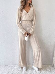 SHEIN Frenchy Màu thuần Cổ chữ V Giải trí Hai chiếc Bộ - Màu be - Xem 5