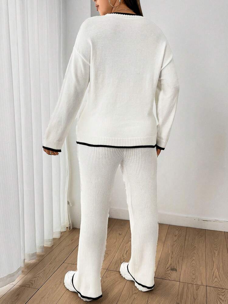 Women's Plus Size Contrast Trim Sweater Set