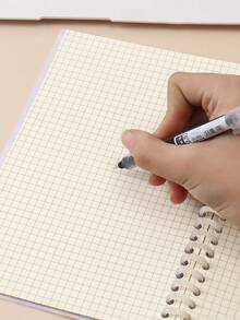 LineHome 学生专用个性化线条画人脸印花笔记本，男女皆宜 - 黑與白 - 查看 3