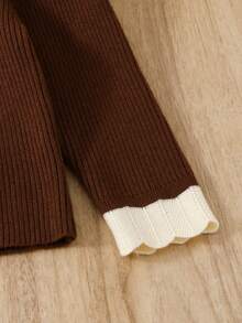 SHEIN Suéter De Cuello Alto Y Manga Larga Para Niñas Pequeñas Con Contraste De Colores - Marrón - Ver 4