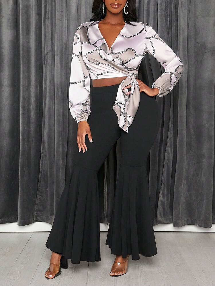 Women's Chain Pattern Crop Wrap Tie-Front Shirt