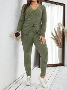 SHEIN Frenchy 大尺碼 Cross Wrap 長袖 T 恤和緊身褲套裝 - 綠色 - 查看 4