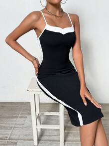 SHEIN Privé 撞色修身吊帶連身裙 - 黑與白 - 查看 6