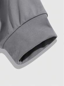 Manfinity Homme 大尺碼男士袋鼠口袋對比綁帶連帽衛衣和運動長褲套裝 - 藍白色 - 查看 5