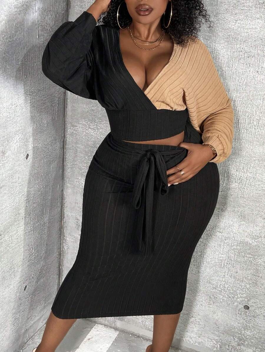 Slaydiva Plus Size Contrast Color Shirt & Plain Skirt Two-Piece Set - Multicolor - View 1