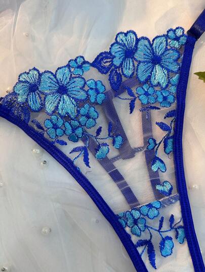 Esselle Bloemen Geborduurde BH Slipje Underwear Lingerie Set view 5