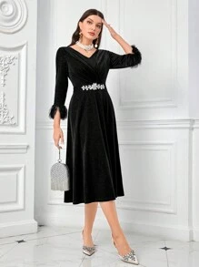 Modelyn Của phụ nữ Nhung Vá lại Đầm Với Lông - màu đen - Xem 4