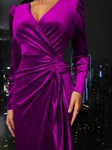 SHEIN Clasi 泡泡袖交叉包身絲絨連衣裙 - 中紫紅色 - 查看 4