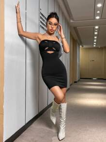 SHEIN Unity 1 件純色鏤空細節抹胸連身裙 - 黑色 - 查看 4