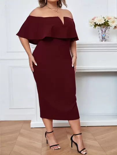SHEIN Privé 大尺寸純色露肩開衩連身裙