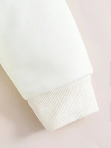 SHEIN 小女孩心形和字母印花連帽衫和運動長褲套裝 - 彩色 - 查看 3