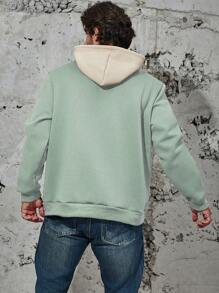 Manfinity Homme 男士字母刺繡袋狀連帽衣與色塊設計 - 薄荷綠 - 查看 2