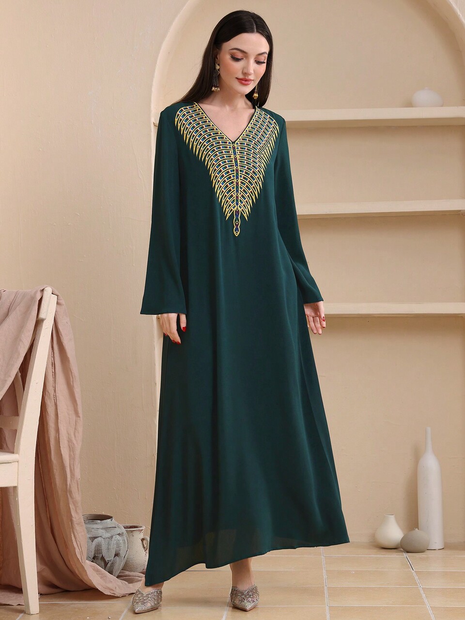 Women's Embroidered Flare Sleeve Jalabiya Modest Kaftan Dress