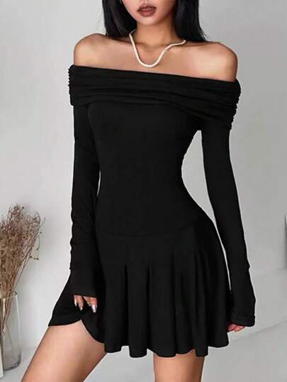 Elegant One-Shoulder Long Sleeve Solid Color Dress, Suitable For Commuting