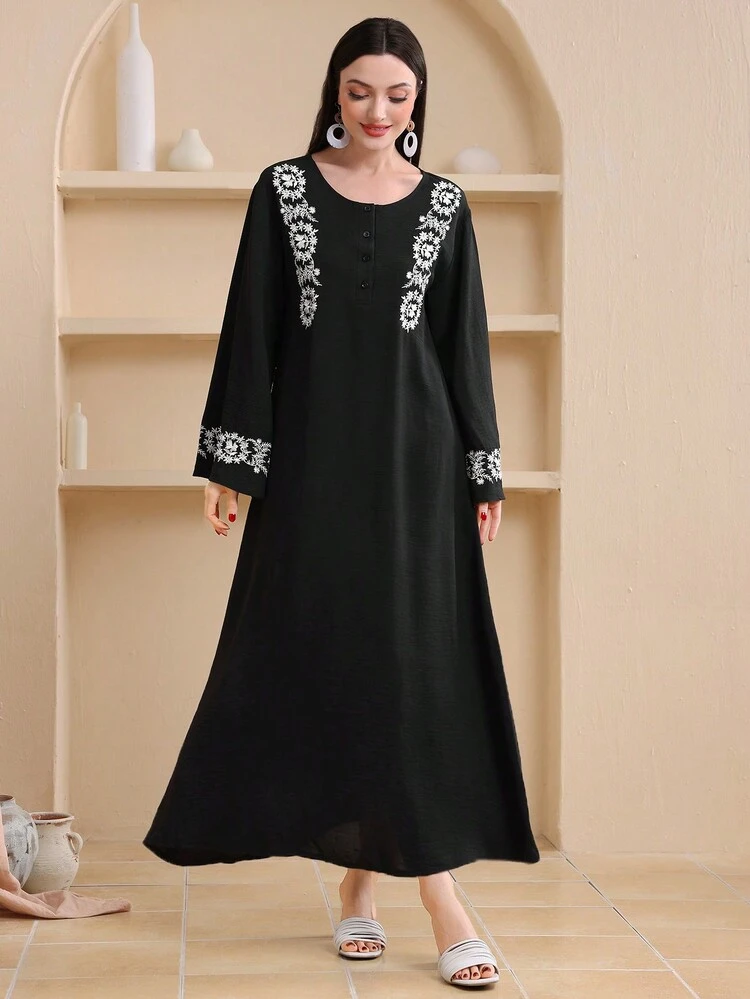 Women's Butterfly Embroidery Patchwork Flare Sleeve Dress