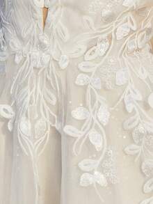 Elegant Lace Splice Off Shoulder Deep V-Neck Wedding Dress - Beige - View 7