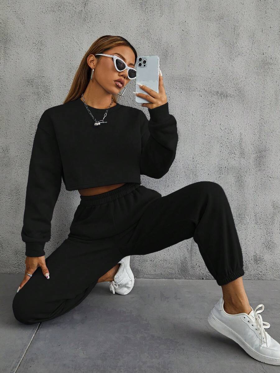 SHEIN Unity Drop Shoulder Cropped Sweatshirt And Elastic Waist Sweatpants Sports Set - Black - View 1