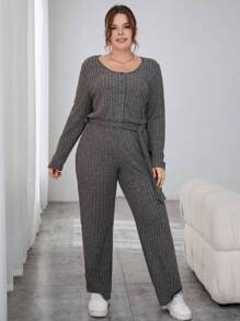 SHEIN Essnce Plus Size Monochromatic Round Neck Long Sleeve Jumpsuit