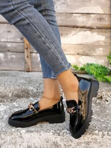 Women's Chunky Heel Loafers With Chain Decoration