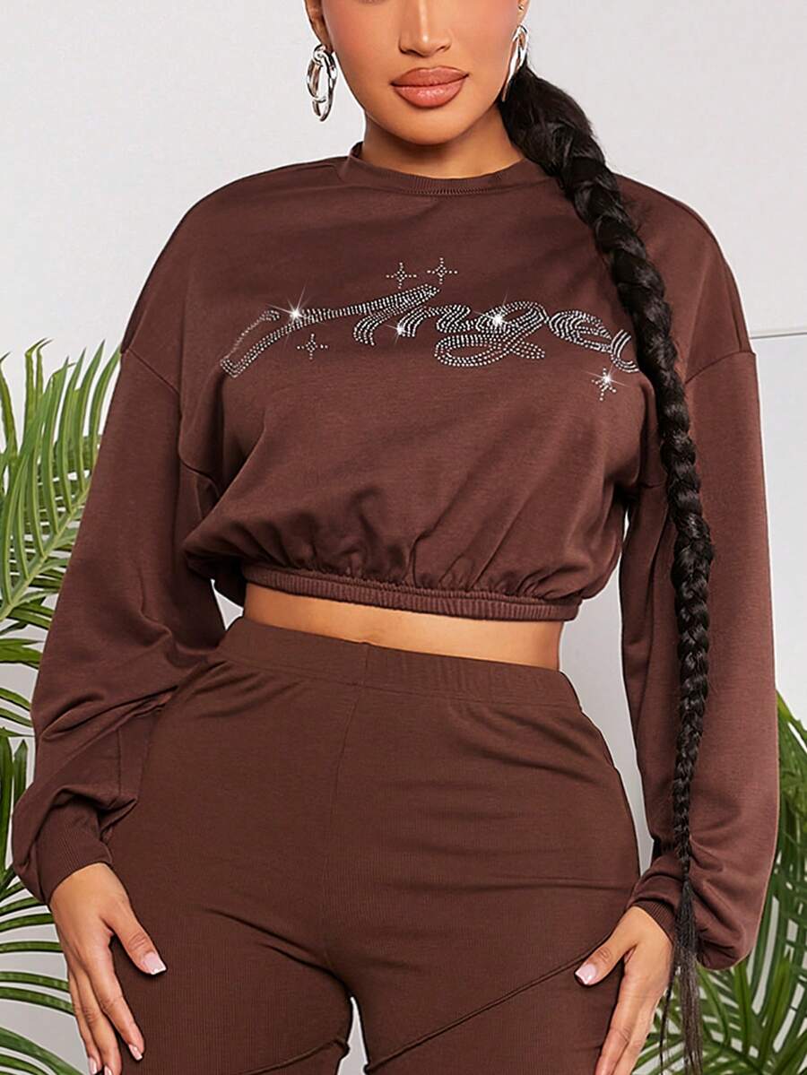 SHEIN SXY 性感服飾俱樂部鑲鑽短款女士運動衫,帶有字母細節 - 棕色 - 查看 1